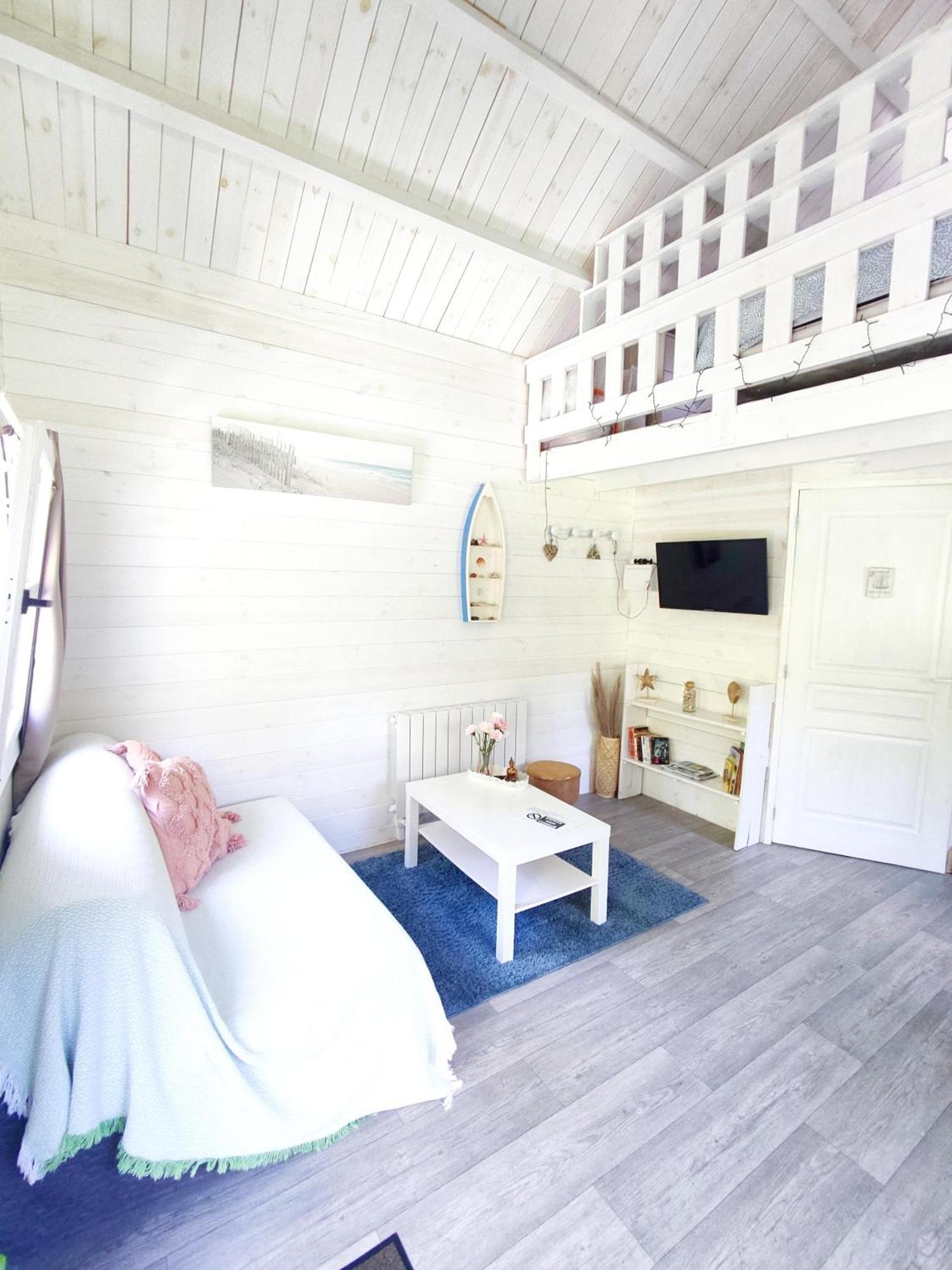 Chalet Cosy, Plages A Pieds. Morbihan. Plouhinec  Экстерьер фото